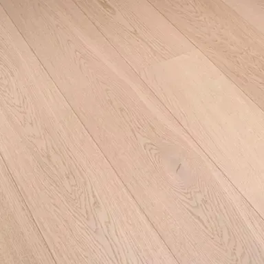 Nahaufnahme von hellem Parkett