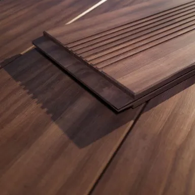 Detailaufnahme Bambus Terrassendiele