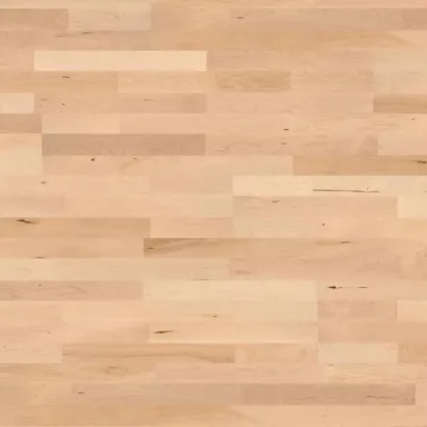 Hier ist ein Produktbild eines hellen Ahorn Parkettbodens in Schiffsboden Optik zu sehen.