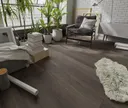 HORI Klick-Hartvinylboden Rigid SPC Eiche Markant geräuchert Dubbo Landhausdiele Holzstruktur 4