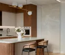 MODEE Wandverkleidung 1200 x 600 x 4 mm Fliese Stone Essence Monza White mit Naturstruktur 6