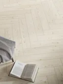 PARADOR Laminat Trendtime 3 Lärche Yukon weiß Seidenmatte Struktur Fischgrät 5