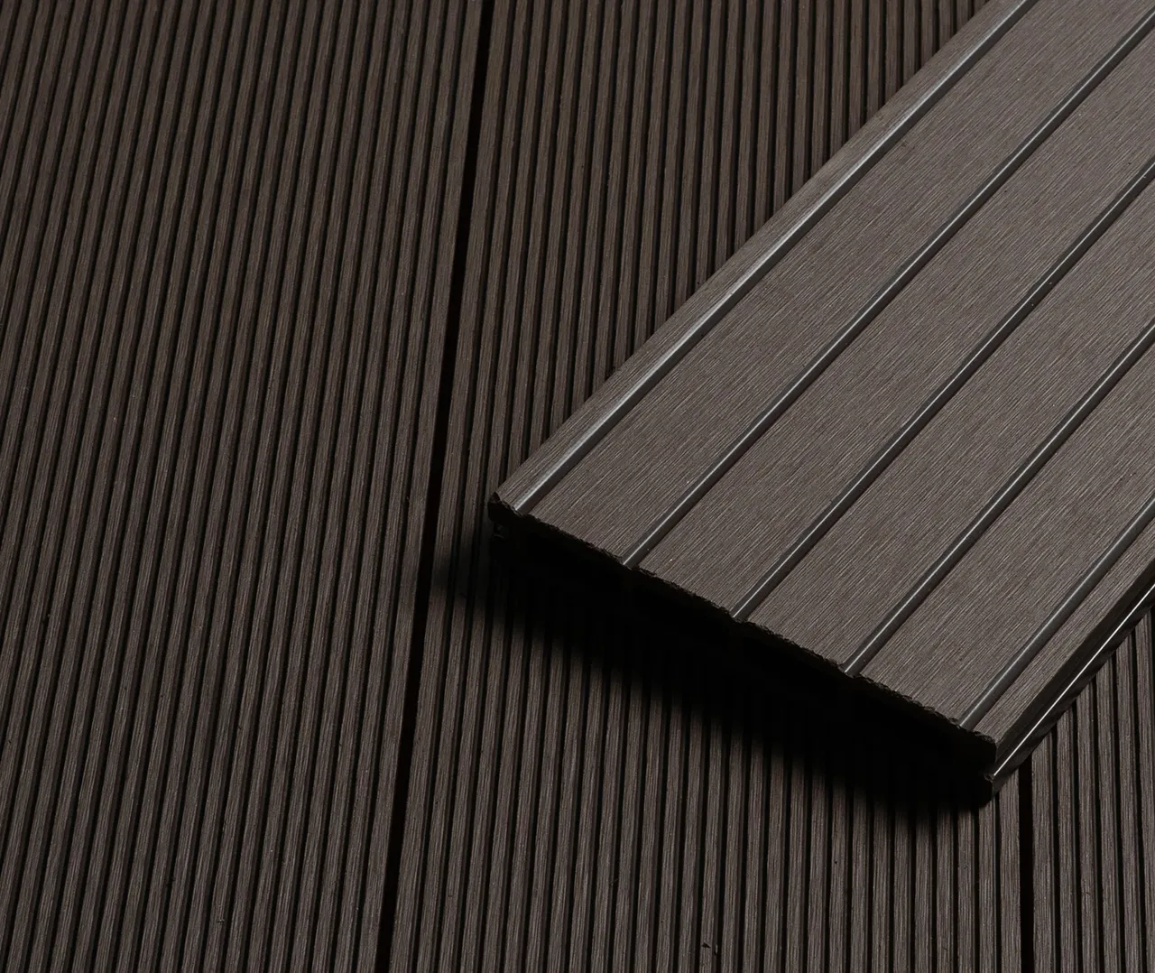 HORI Terrassendielen WPC Antigua Hohlkammer braun grob / fein geriffelt 21 x 146 mm (10030020567)