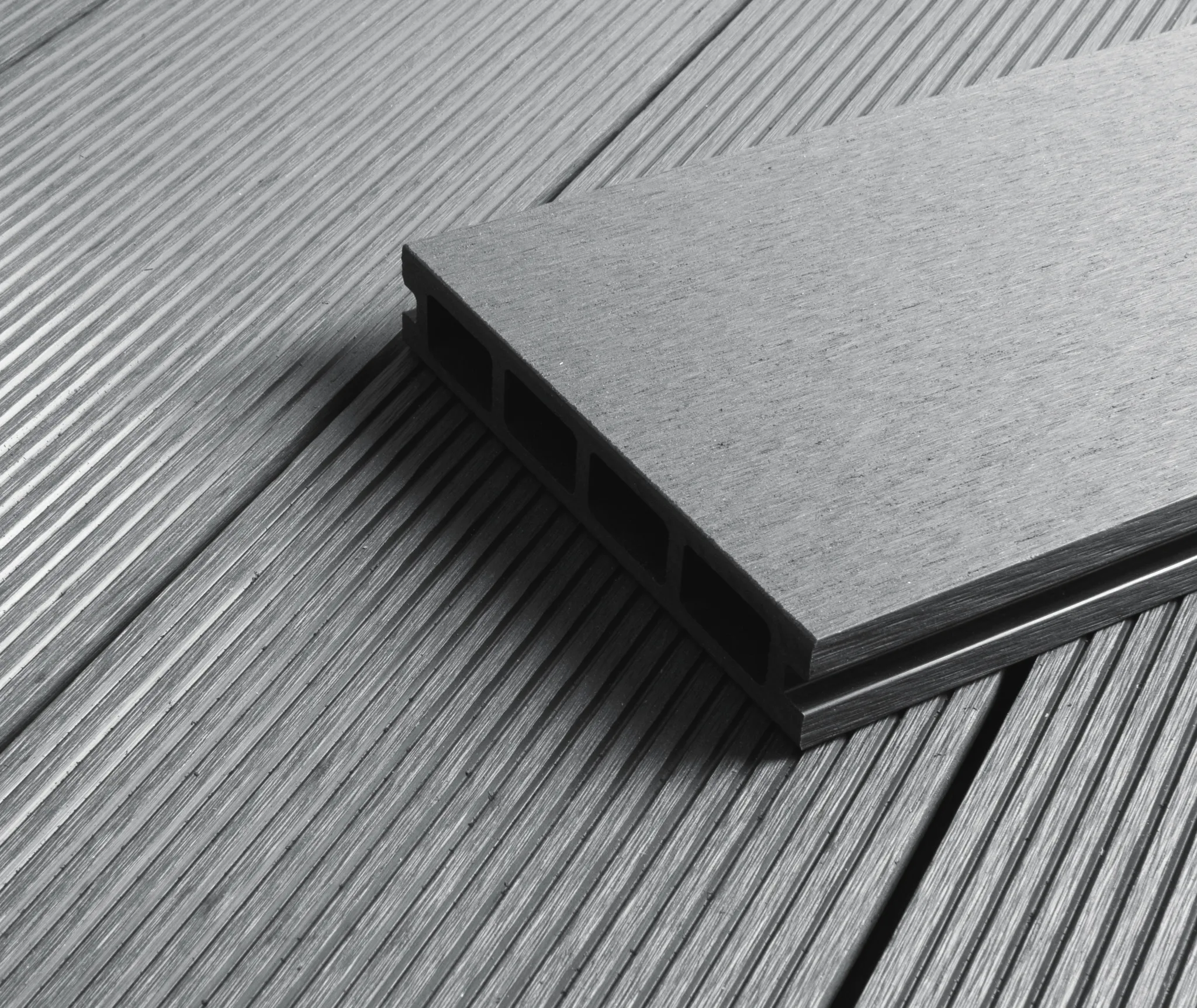 HORI Terrassendielen Komplettset WPC Kuba Hohlkammer grau geriffelt/glatt gebürstet 1