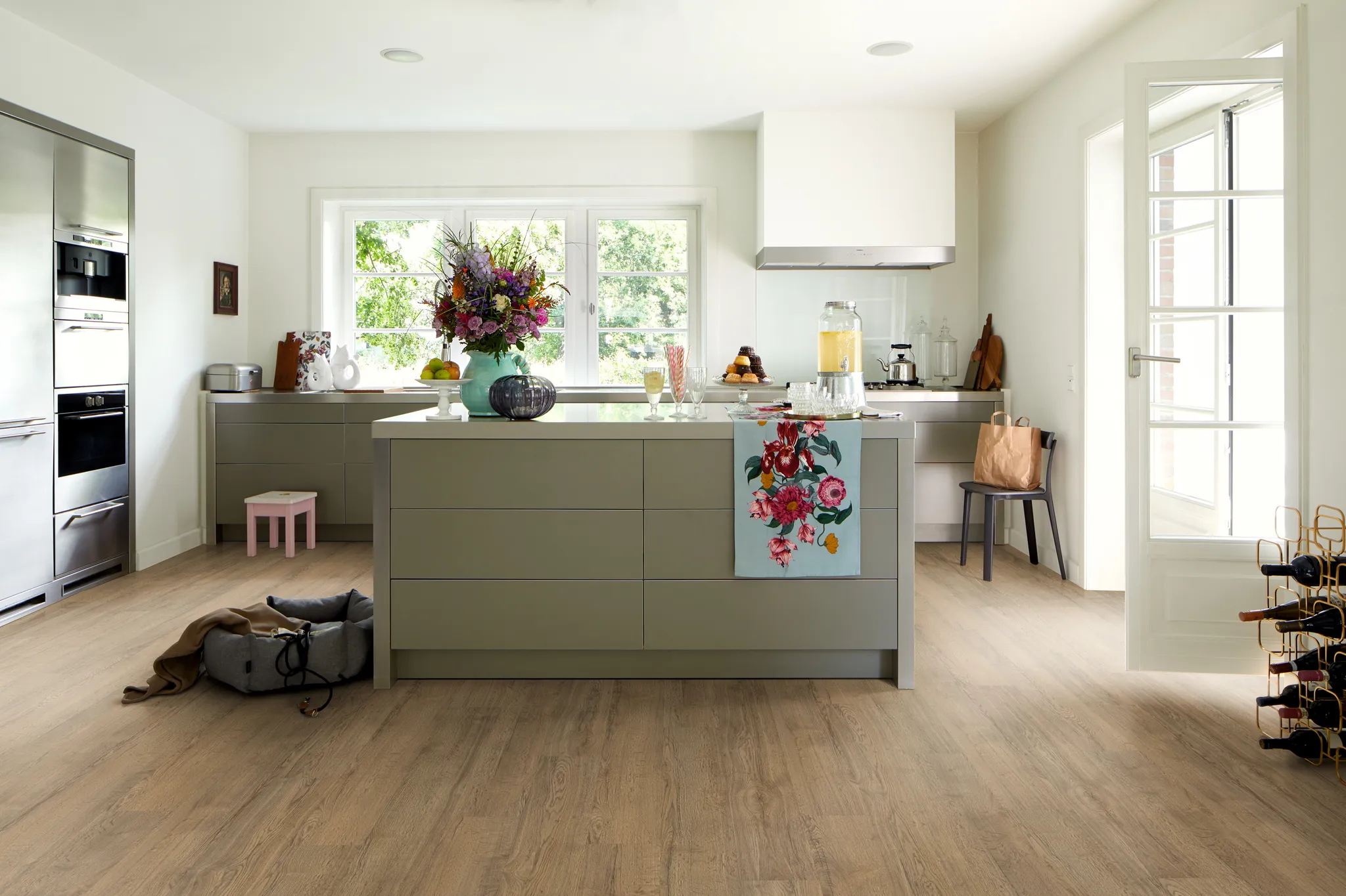 EGGER Klick-Designboden Aquadura Hybridboden EDF164 Elva Eiche braun 0