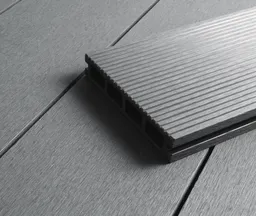 HORI Terrassendielen WPC Kuba Hohlkammer grau geriffelt / glatt gebürstet 25 x 145 mm 2