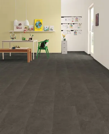 HARO Disano Project Schiefer anthrazit Steinstruktur Design Piazza 3