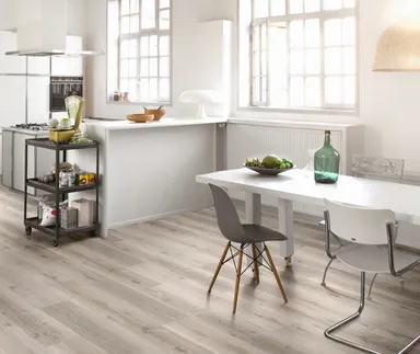 PARADOR Klick-Vinylboden SPC Basic 5.3 Eiche grau geweißt gebürstete Struktur Landhausdiele 0