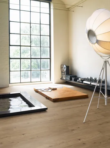 PARADOR PVC freier Klick-Designboden Modular ONE Hydron Eiche Atmosphere umbra Authentische Struktur Landhausdiele 1