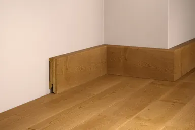 tilo Massivholz-Sockelleiste Eiche Caramel Alpin gebürstet versiegelt 0