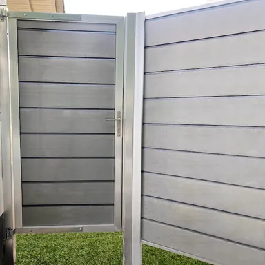 HORI Design WPC Sichtschutzzaun Stecksystem Zauntor 0