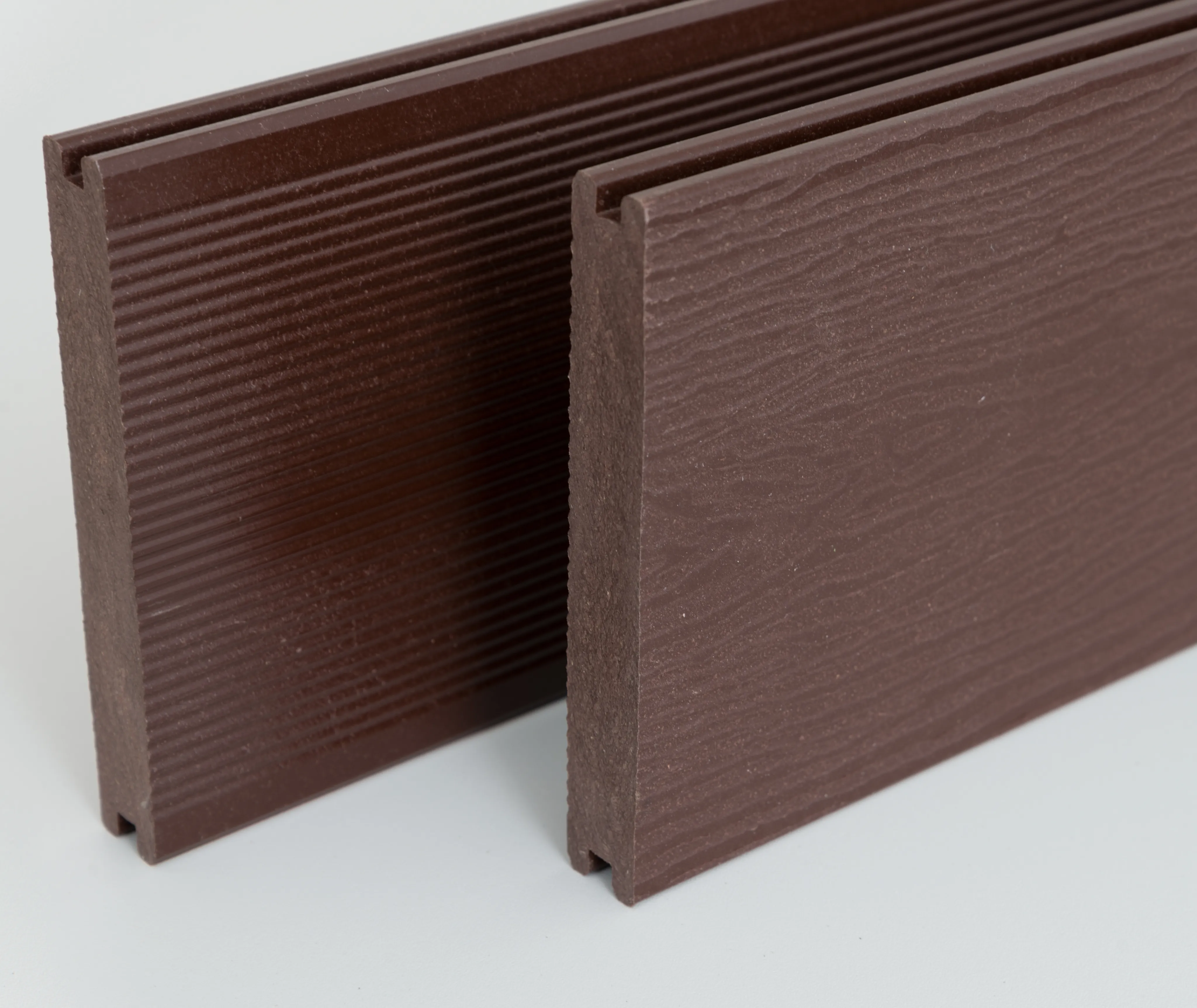 Kovalex Terrassendielen WPC massiv Schokoladenbraun unbehandelt 20 x 145 mm (10030014371)