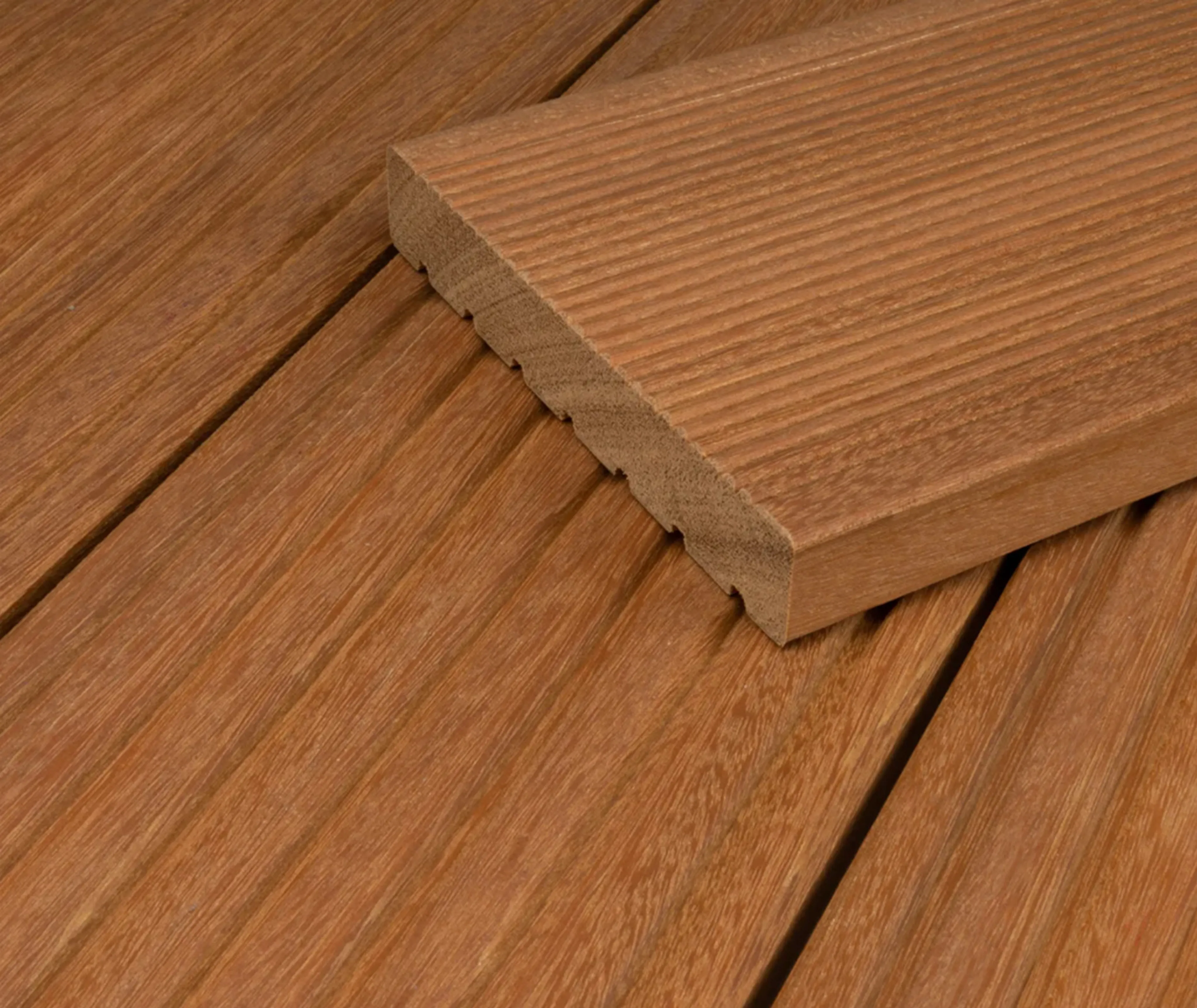 Bangkirai Terrassendielen & Bangkirai Holz fr Terrassen gnstig kaufen