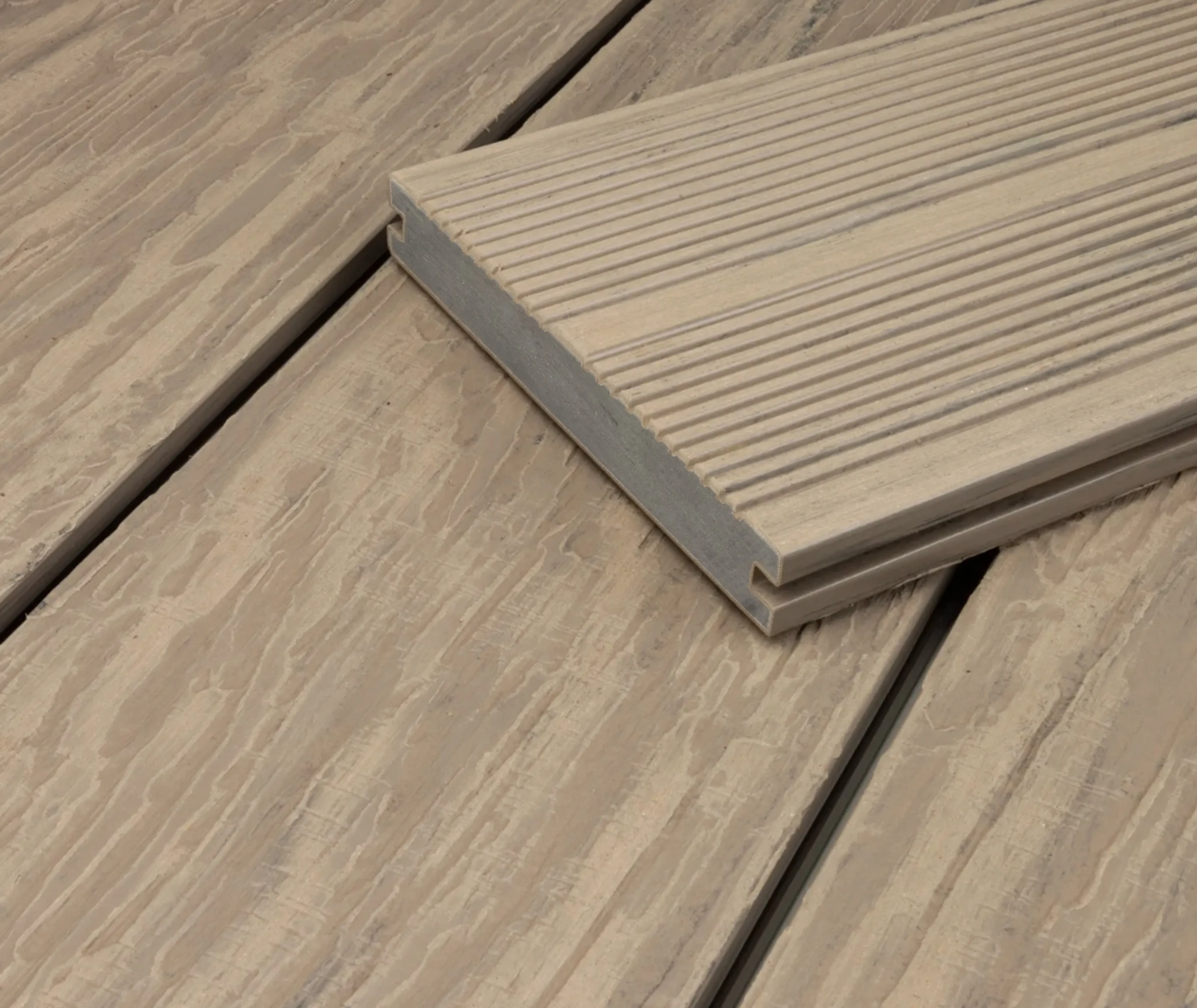 HORI Terrassendielen Komplettset WPC Maui Massiv beige tiefe Holzstruktur + geriffelt 21 x 143 mm (10030017755)