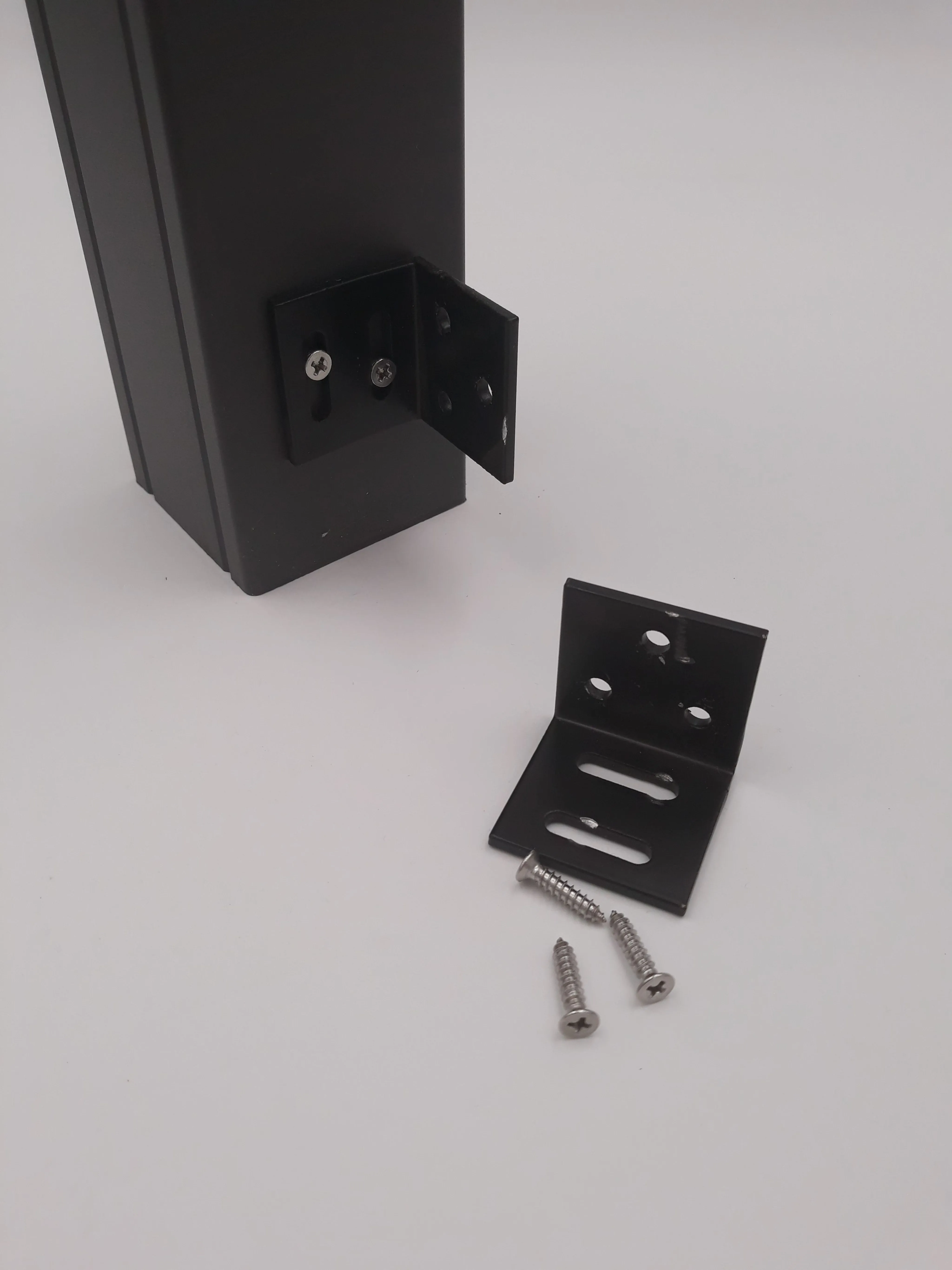 HORI WPC Sichtschutzzaun Lamellenzaun Befestigungswinkel Set 6 Stück (2450113700)