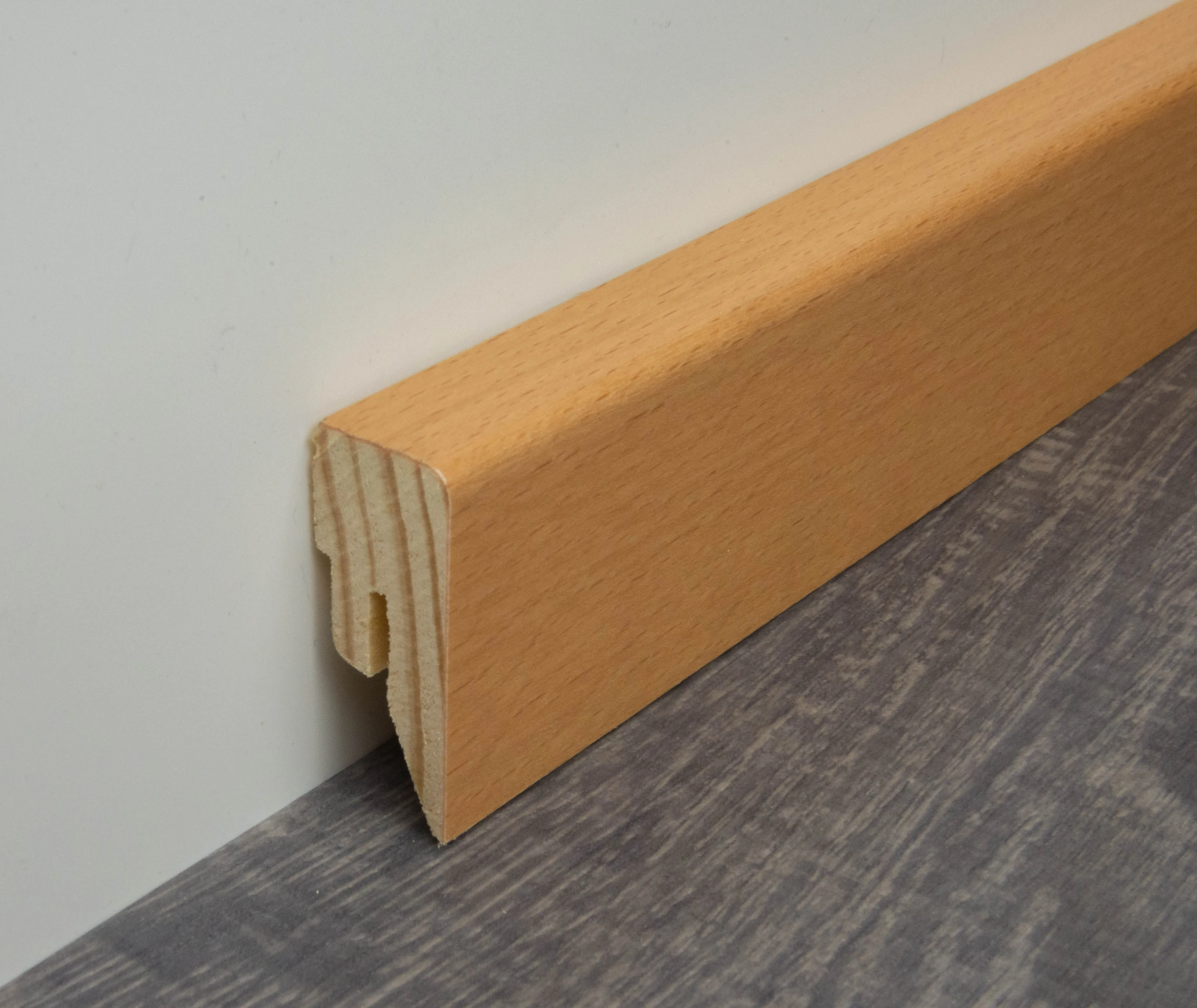 HORI Massivholzkern- Sockelleiste Buche matt versiegelt Modern Profil (10030020376)