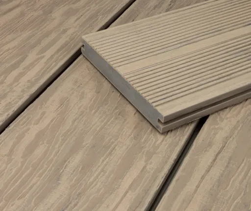 HORI Terrassendielen WPC Maui Massiv beige tiefe Holzstruktur + geriffelt 21 x 143 mm