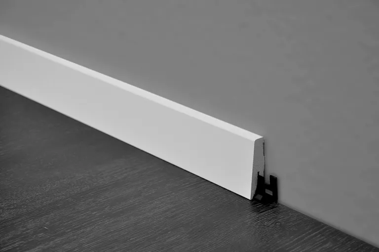 ter Hürne Sockelleiste Dekor OF 2071,2203 Eiche Oslo braun 1