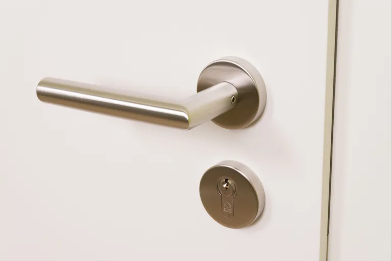 HORI Zimmertür CPL Weiß RAL9010 mit Lichtausschnitt Röhrenspan Rundkante Komplettset 9