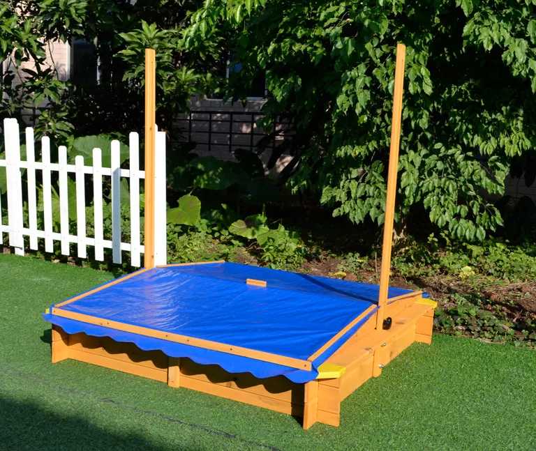 HORI Sandkasten mit Dach 7