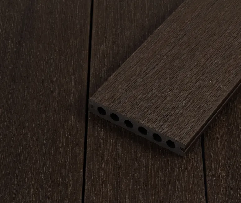 HORI Terrassendielen Komplettset WPC Safety Schutzummantelung braun modern grob strukturiert/glatt gebürstet 23 x 143 mm 4