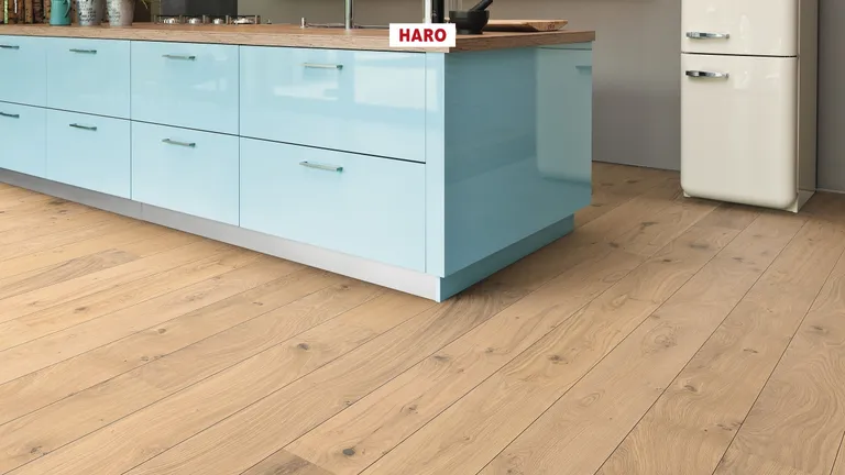 HARO Parkett 2500 Eiche puroweiß Universal strukturiert Landhausdiele 2. Wahl 3