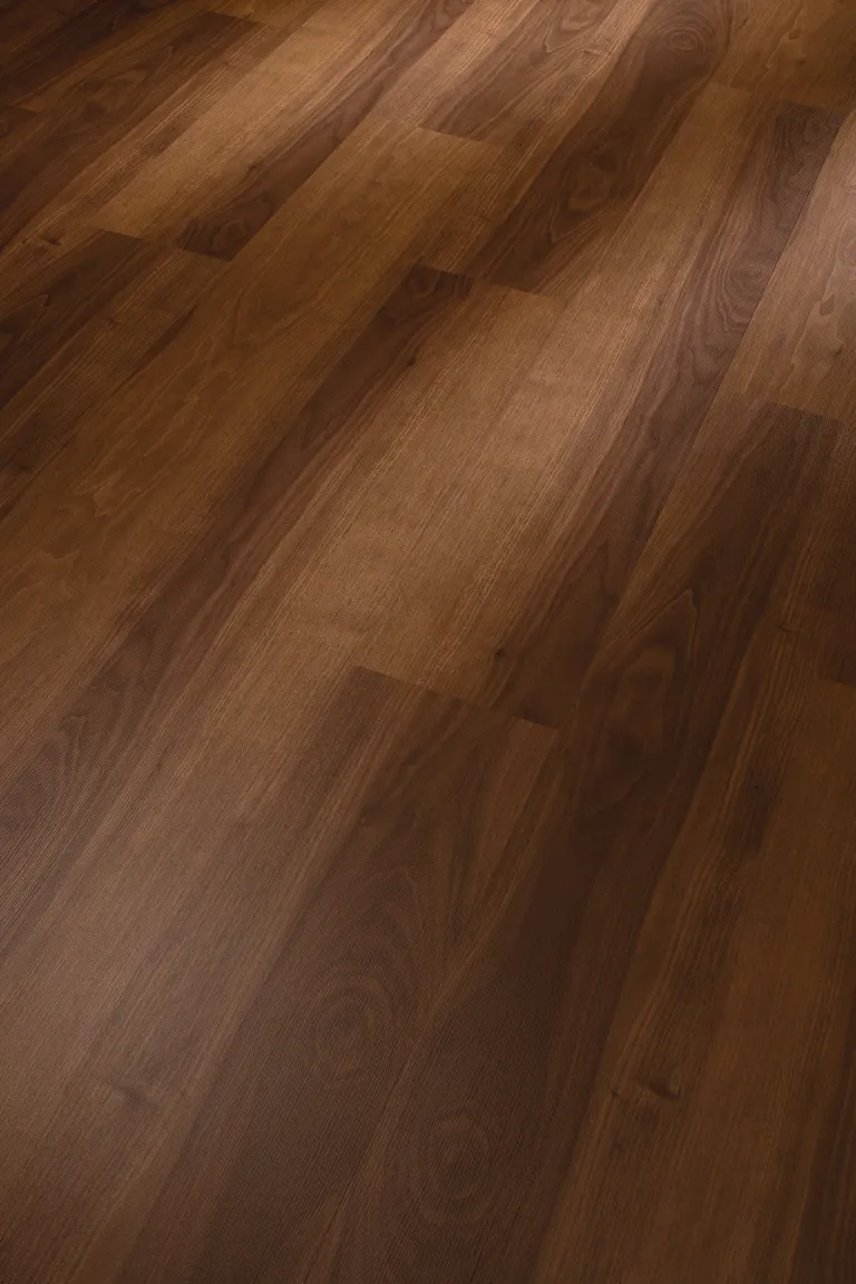 MEISTER Laminat LC 150 Nussbaum 6440 Landhausdiele 1