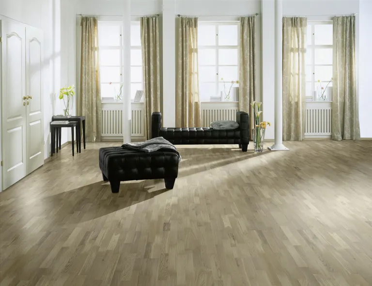 HORI Parkett 400 Eiche Family weiß Schiffsboden matt versiegelt 2. Wahl 5