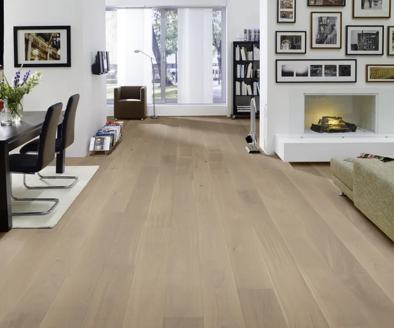 HORI Parkett 300 Eiche Various Landhausdiele weiß natur-geölt 2. Wahl 3