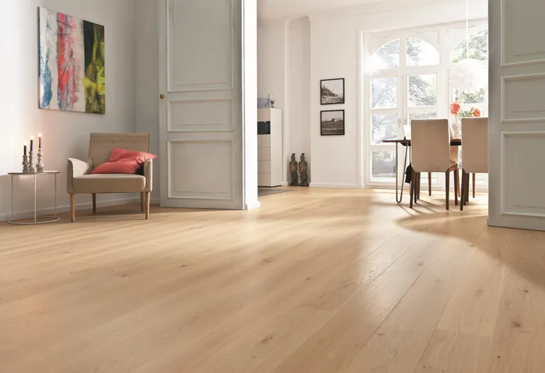 HARO Parkett 4000 Eiche lichtweiß Markant / Sauvage Landhausdiele 2. Wahl 4