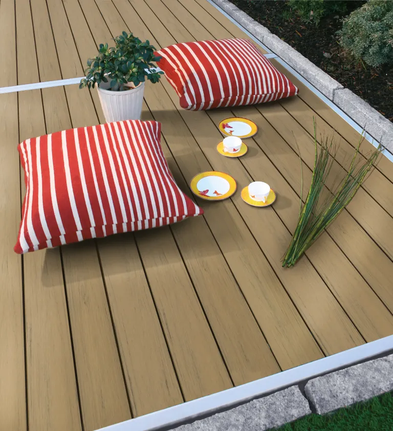 Kovalex Terrassendielen WPC massiv samtesche strukturiert 20 x 145 mm 2