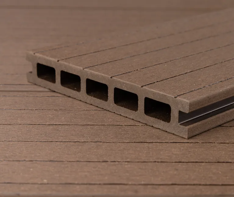 HORI Terrassendielen WPC/BPC Aktion Hohlkammer  braun 22 x 140 mm 7