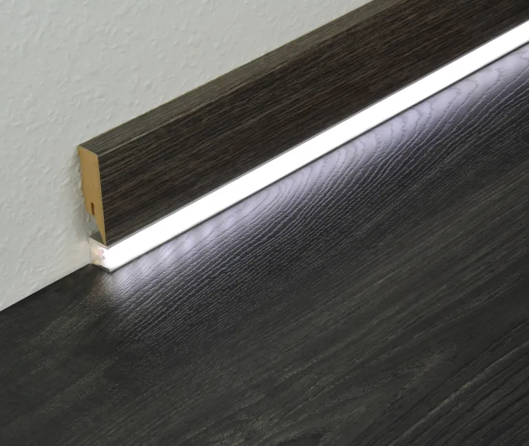 HORI Sockelleiste LED Aluprofil 1