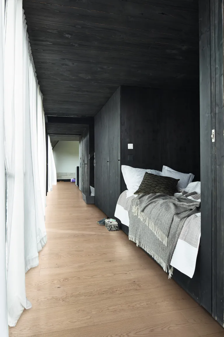 MEISTER Lindura Holzboden HD 400 Eiche lebhaft cremeweiß 8908 gebürstet Landhausdiele 5G Dry® 1