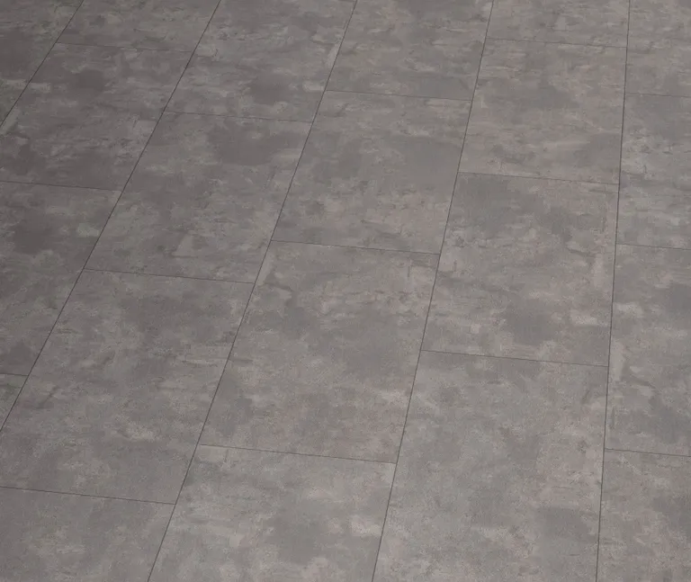 HORI Klebe-Vinylboden massiv Bielefeld Beton hell Steinstruktur Fliese 1