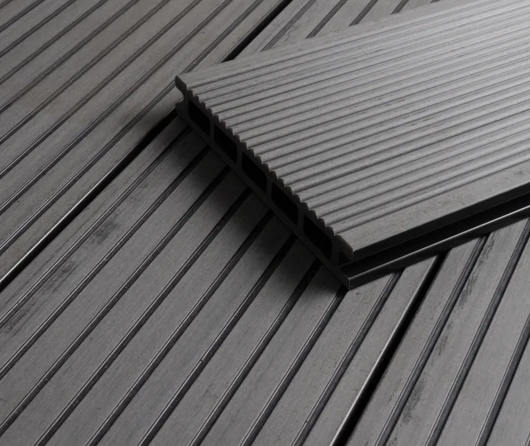 HORI Terrassendielen WPC Malta Hohlkammer grau fein geriffelt / grob genutet 21 x 145 mm 2