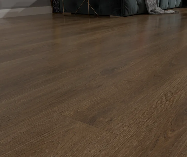HORI Klick-Hartvinylboden Rigid SPC Eiche geräuchert Toowoomba Landhausdiele Holzstruktur 3