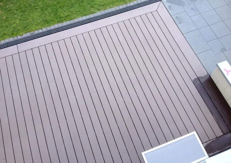megawood Terrassendielen WPC Premium Plus massiv lavabraun 21x145mm 2