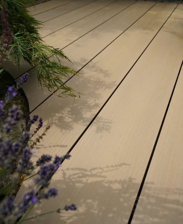 megawood Terassendiele WPC Lignum braun tan 21x145mm 6