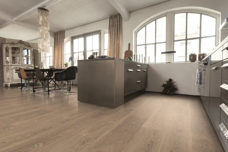 HARO Parkett 4000 Eiche tabakgrau alpin strukturiert Universal Landhausdiele 4