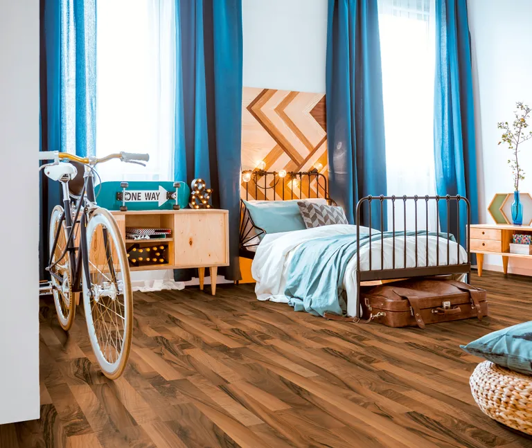 KRONOTEX Laminat Superior Standard D 1440 Ticino Nussbaum Schiffsboden 3