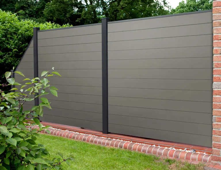 GroJa WPC/BPC Solid Sichtschutzzaun Stecksystem mit WPC/BPC Pfosten Komplettset 3