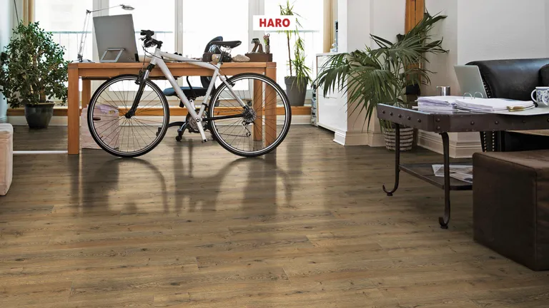 HARO Laminat Sonderedition NKL31 Eiche Lombardia strukturiert matt Landhausdiele 1
