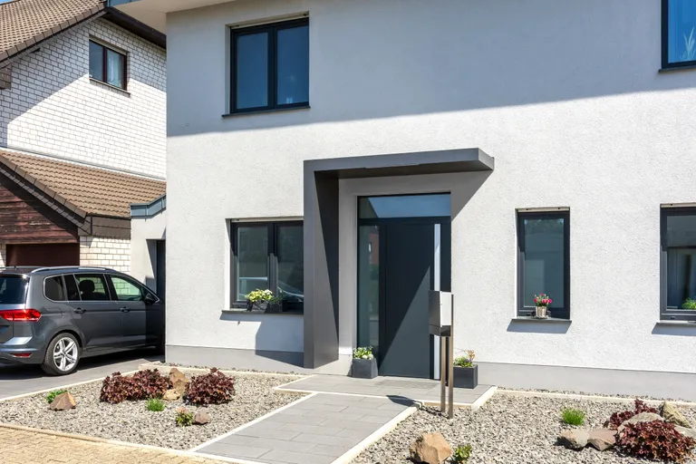 Gutta Vordach Haustür mit Seitenteil BS PLUS aluminium 6