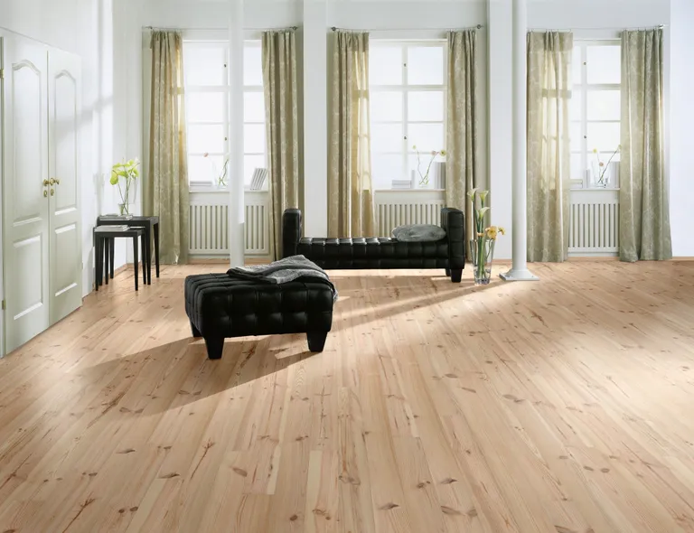 HORI Massivholzdiele Seekiefer astig Landhausdiele unbehandelt 5
