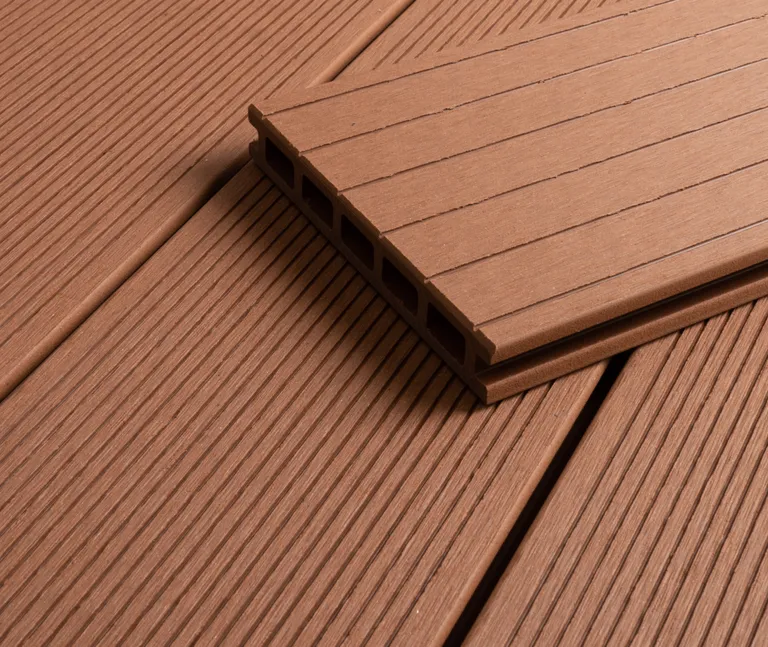 HORI Terrassendielen Komplettset WPC/BPC Aktion Hohlkammer hellbraun 22 x 140 mm 2
