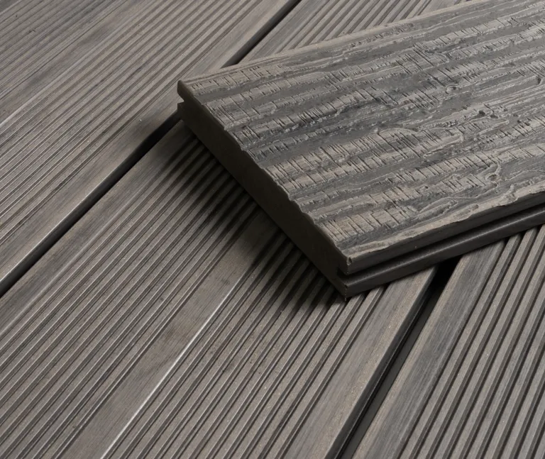 HORI Terrassendielen WPC Maui Massiv grau tiefe Holzstruktur + geriffelt 21 x 143 mm 4