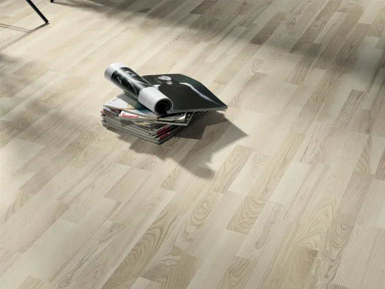 HORI Parkett 400 Esche Family weiß Schiffsboden matt versiegelt 2. Wahl 2