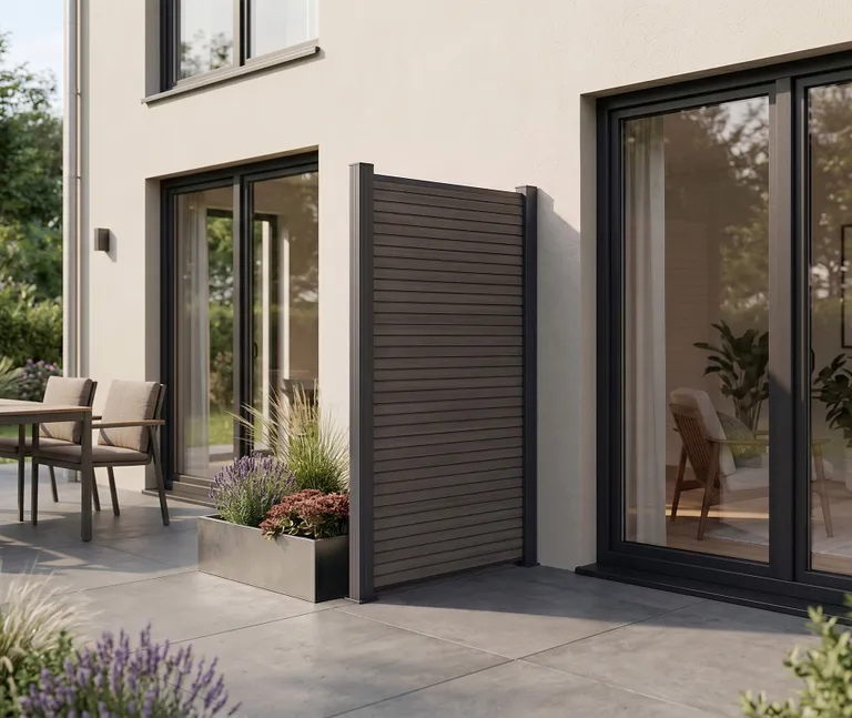 NewTechWood WPC Sichtschutzzaun Stecksystem Modena Rhombus 1