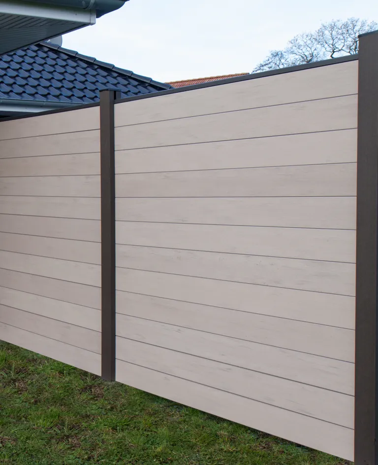GroJa WPC/BPC Solid Sichtschutzzaun Stecksystem mit WPC/BPC Pfosten Komplettset 1